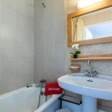 Lägenhet Cime De Caron 2207 By Interhome